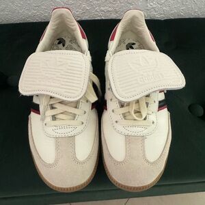 ✨ Adidas Samba OG – Women’s Size 6.5 - Men’s size 5.5✨